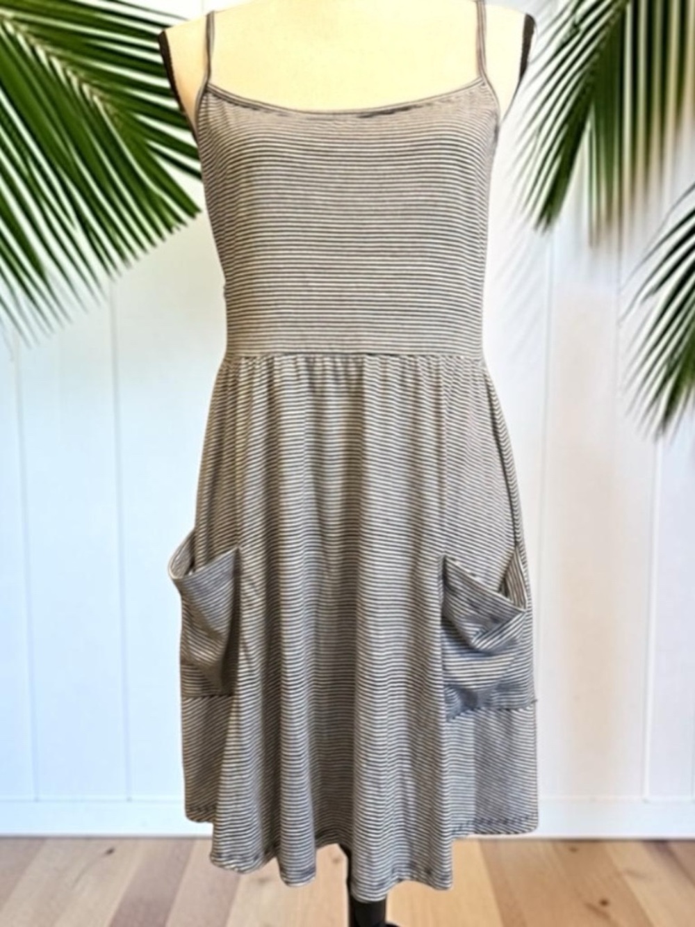 Weavers Black & White Micro Stripe Pocket Cami Dress Size M Y2K